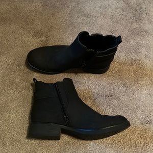 Chelsea Ankle Boot